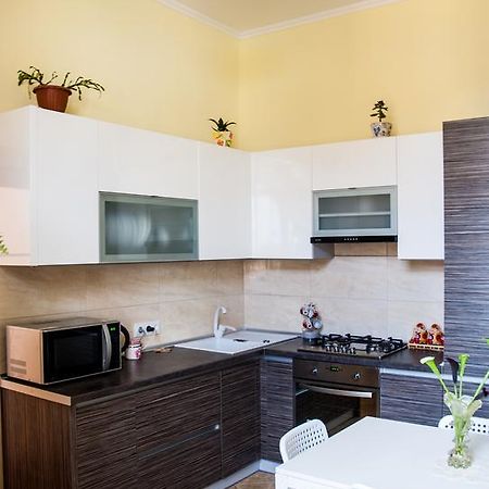 Soborna Comfort Place Apartment Lviv Luaran gambar